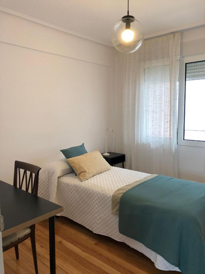Ferienwohnung Piso Centrico Y Tranquilo En Gernika Exterior foto