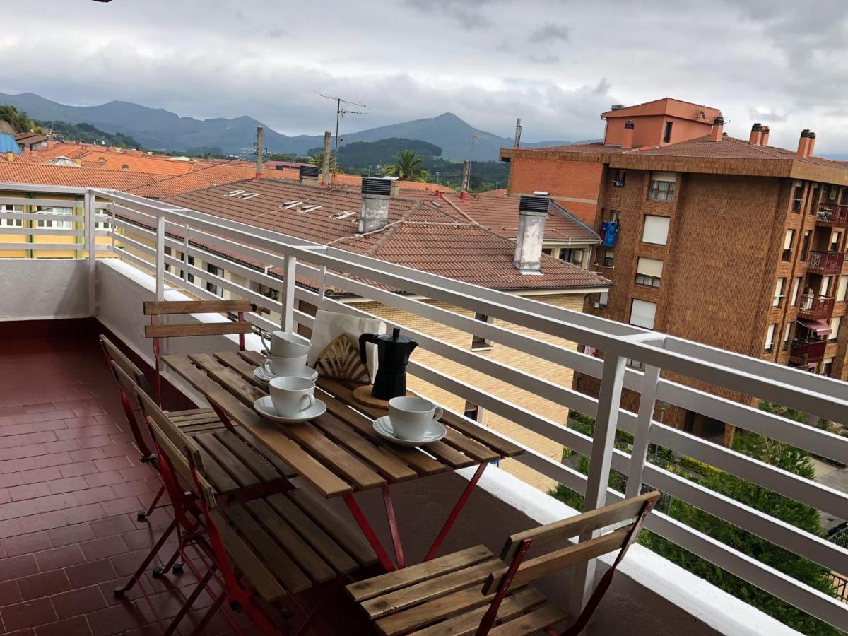 Ferienwohnung Piso Centrico Y Tranquilo En Gernika Exterior foto