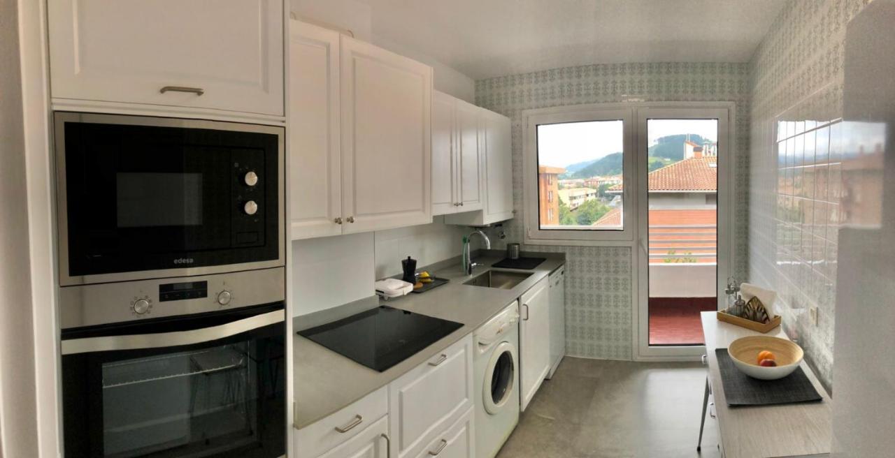 Ferienwohnung Piso Centrico Y Tranquilo En Gernika Exterior foto